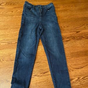Armeican eagle high waisted jeans.